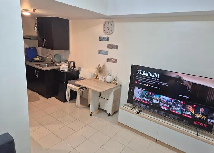 شقة Kasara Urban Elly's Pad With Balcony *