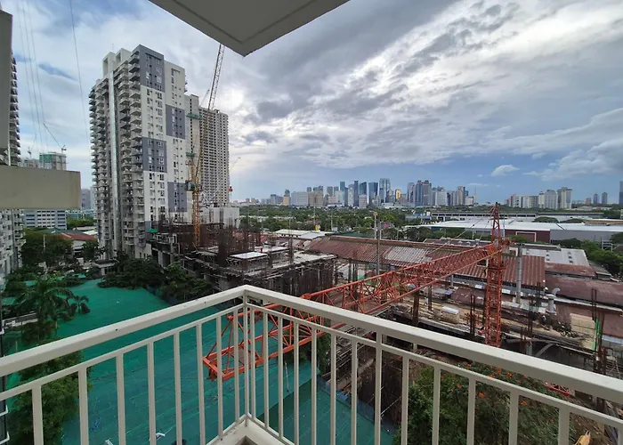 Kasara Urban Elly's Pad With Balcony