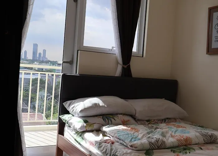 Kasara Urban Elly's Pad With Balcony
